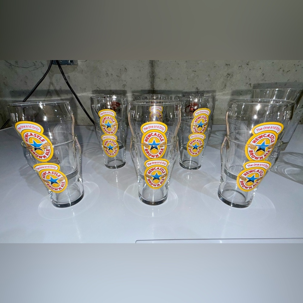 Newcastle Brown 5/6oz Glass Set